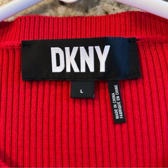 DKNY juniors women’s size L, Vibrant Red Crop Knit Zip-Up sweater. Like new - Picture 4 of 6